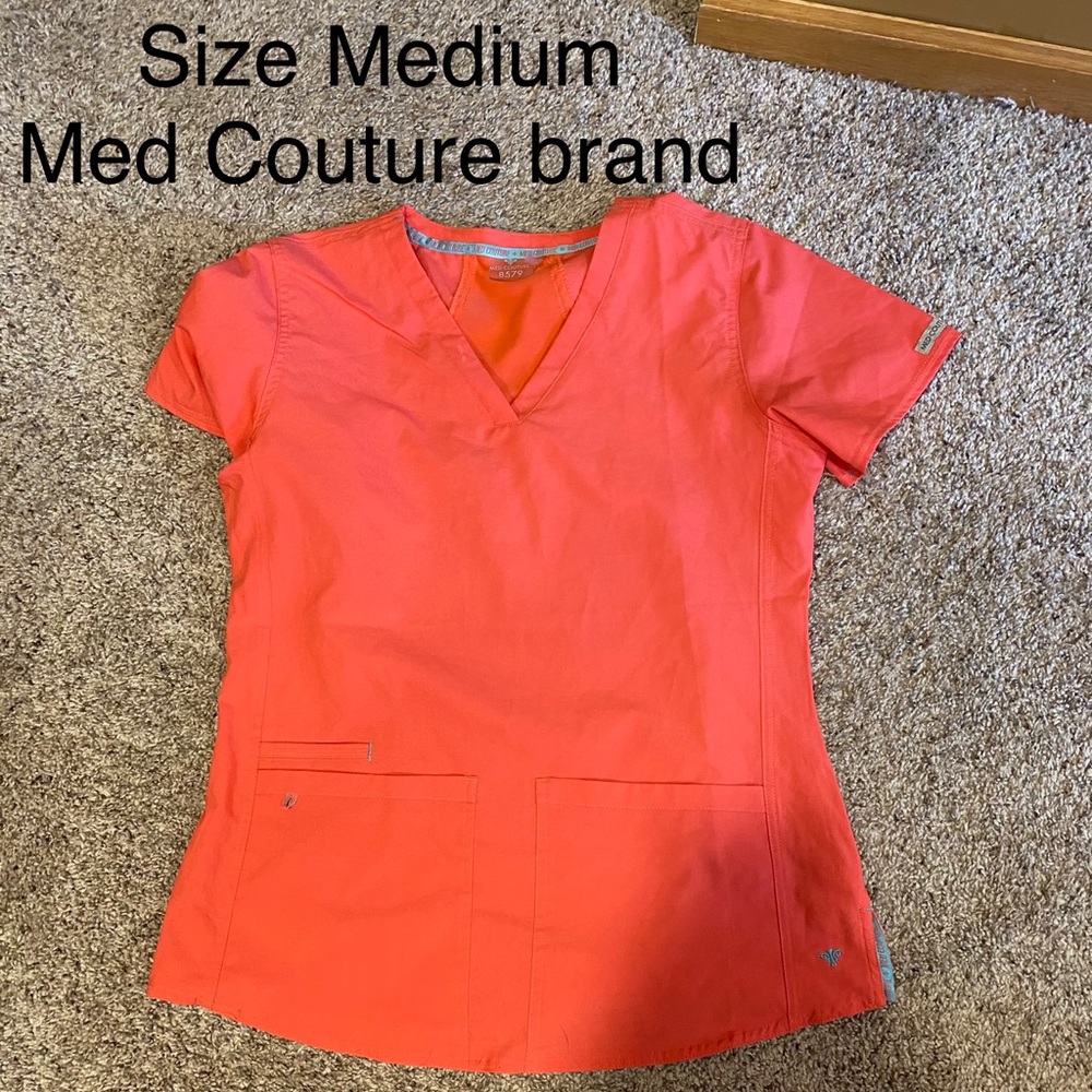 Women’s med couture scrub top